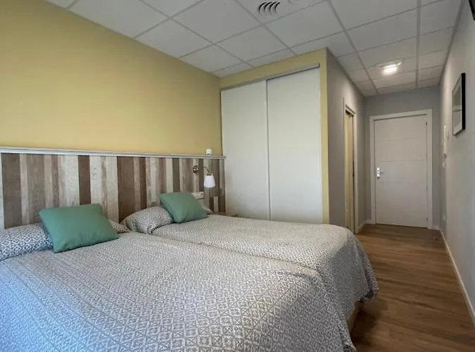 Guest house Casa Costoya 3*